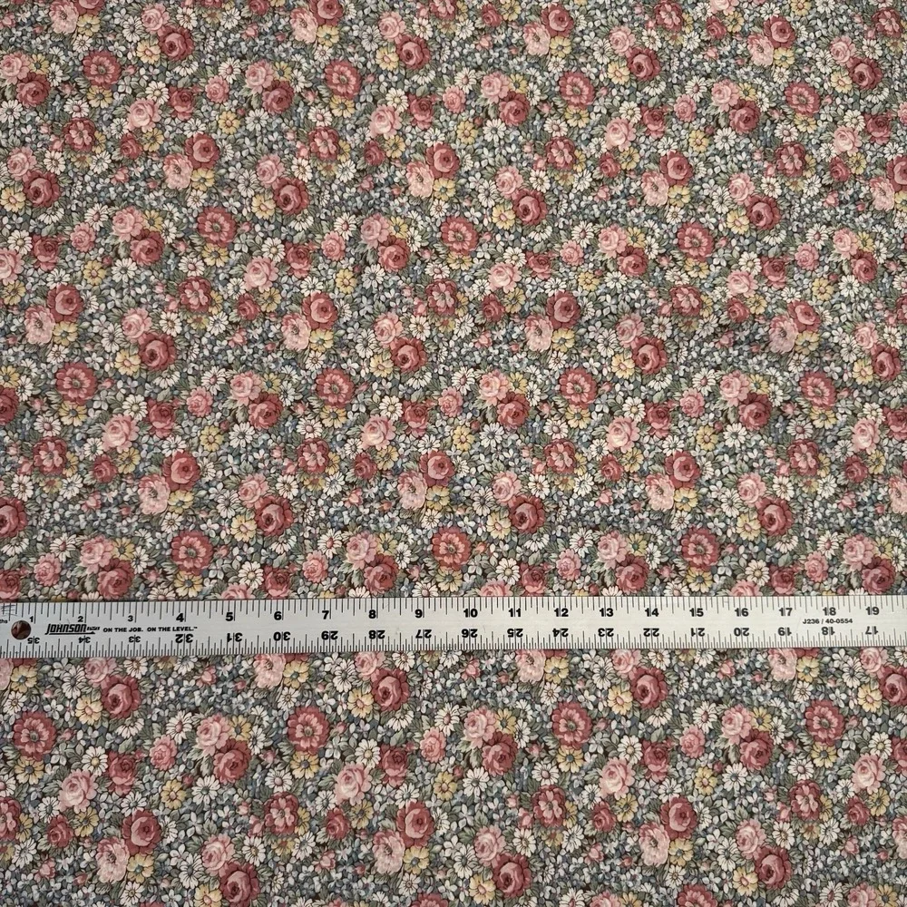 Joan Kessler Concord Fabrics Cottagecore Cabbage Roses 12 yards 17